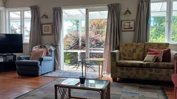 ์ด๋ฆฐ์ด ๊ณต๊ฐ