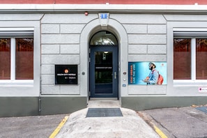 Pysäköinti