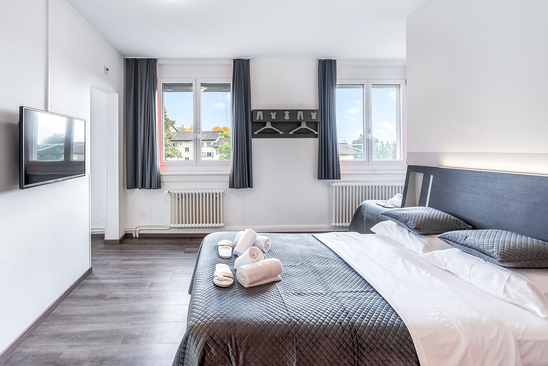 Családi négágyas szoba, több ágy, kilátással a városra | Ingyenes wifi és ágynemű