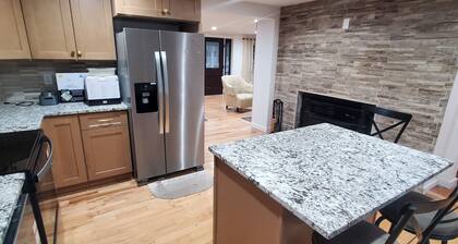 Amazing 4 bedroom home in the coastal beautiful town of Marshfield Massachusetts