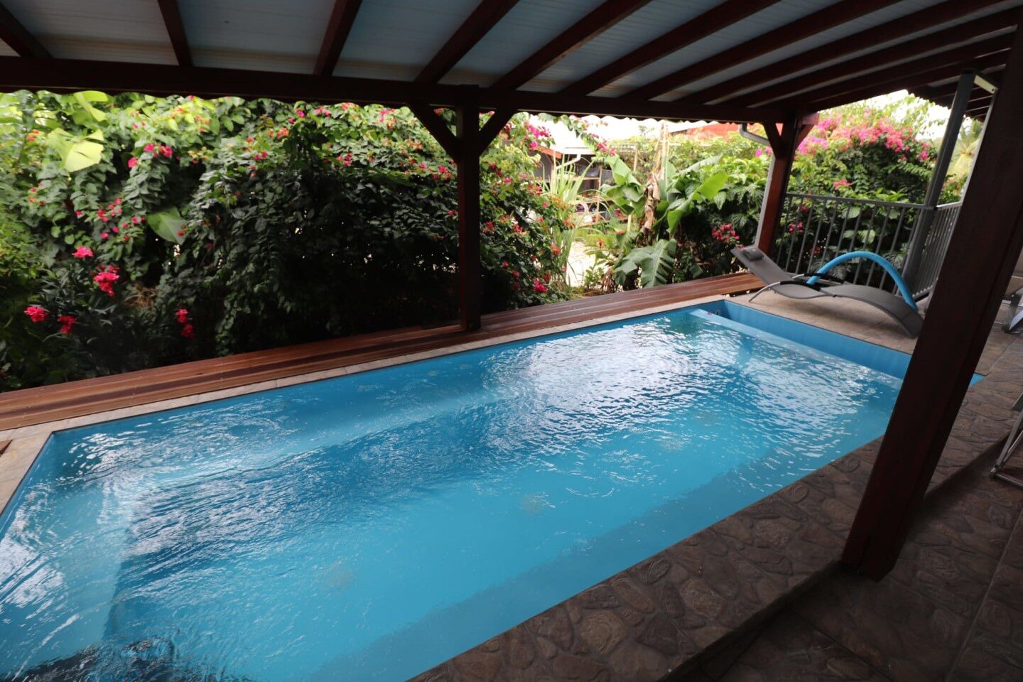 Baignoire à remous extérieure