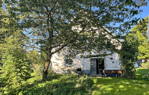 Gorgeous home in Vallstena with WiFi