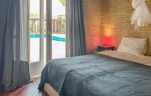 6 bedrooms, free WiFi