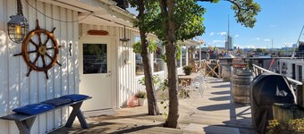 Nice ship in Göteborg with sauna