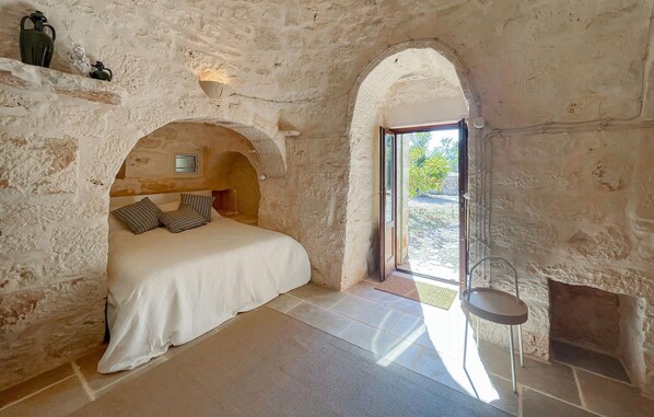 1 bedroom, free WiFi