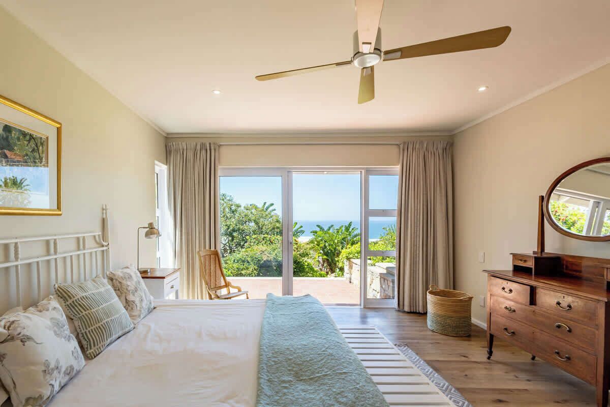 5 bedrooms, iron/ironing board, WiFi, bed sheets