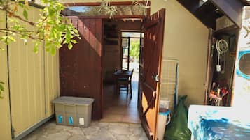 1 chambre, fer et planche Ă repasser, Wi-Fi, draps fournis