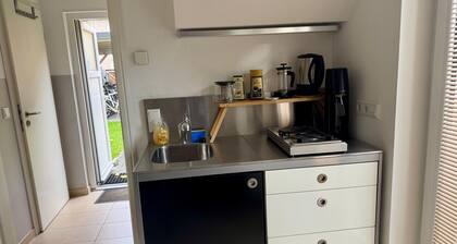 Ferienhaus 'Belvedere-Remise' mit privater Terrasse, Gemeinschaftsgarten und WLAN