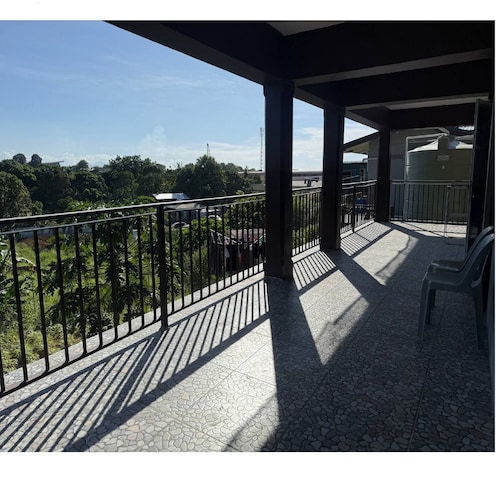 Tranquil Room at Lonely Hill Apartment 
Room in Lungga, Solomon Islands