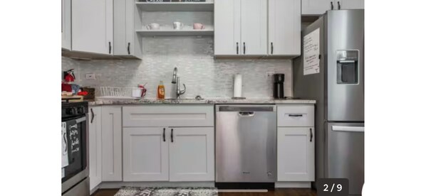 微波炉、烤箱、炉灶、洗碗机