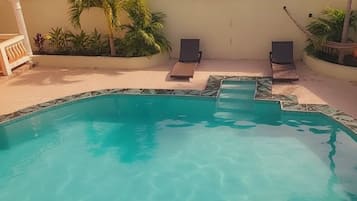 Private Pool with Mountain View