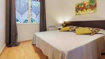 2 Schlafzimmer, Bügeleisen/Bügelbrett, WLAN