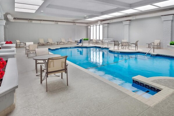 Pool - Making The Best Memories Along The Way! 2 Relaxing Units, Indoor Pool! (Dallas)
