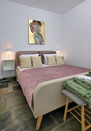 2 bedrooms, iron/ironing board, travel crib, free WiFi - Theasis Serenity Residence, Secluded Private Pool Retreat with Sea View (Sitia)