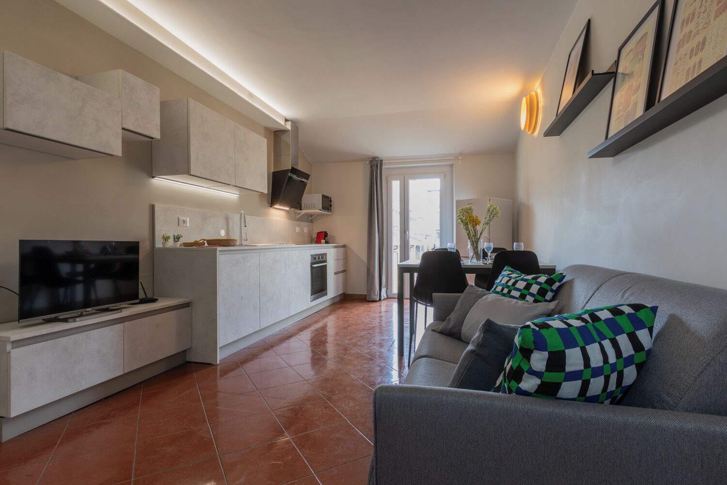 Appartement, 2 chambres, balcon | Coin séjour