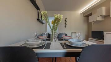 Apartment, 2 Bedrooms, Balcony | Private kitchen | Espresso maker, coffee/tea maker