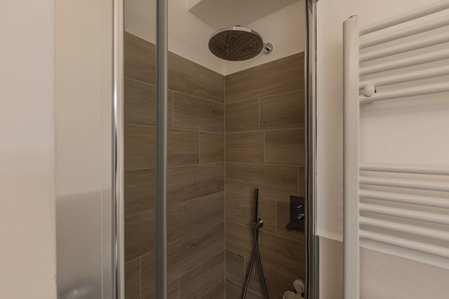 Apartamento, 2 quartos, sacada | Banheiro | Secador de cabelo 