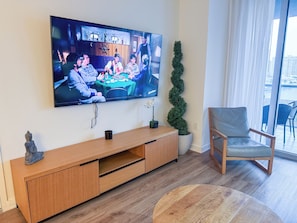 TV 1 cm com canais digitais
