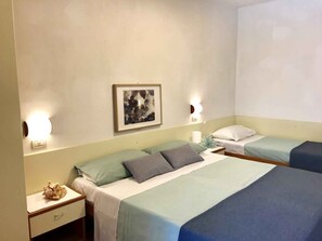 1 bedroom, WiFi - Holiday home with air conditioning, terrace and garden (Bibione)