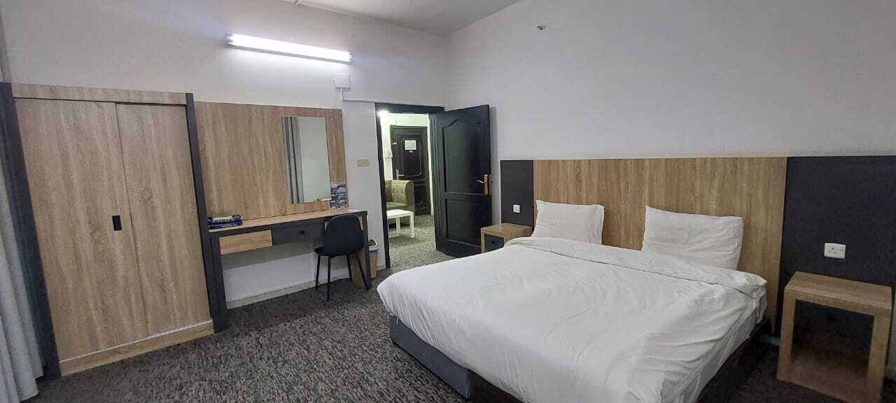 Quarto triplo | Cofres nos quartos, roupa de cama