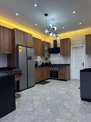 Microonde, forno, piano cottura