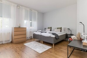 Imagen sin descripción, 3 de 18, botón