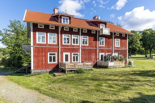 Newly Furnished Apartment Kopparberg Train Station