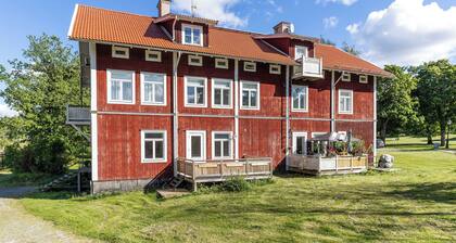 Newly Furnished Apartment Kopparberg Train Station