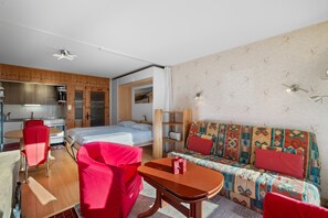 Wi-Fi de cortesia, roupa de cama