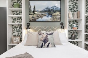 4 slaapkamers, een strijkplank/strijkijzer, wifi, beddengoed