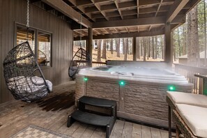 مغطس سبا خارجي