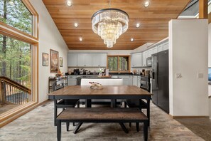 تناول الطعام