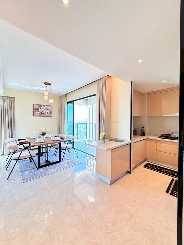 Microwave, oven, stovetop