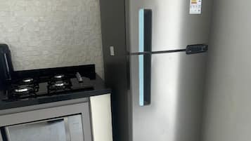 华丽公寓, 城市景观 | 私人厨房 | 冰箱、微波炉、烤箱、炉灶