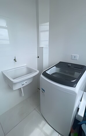 Basic Apartment | Interior