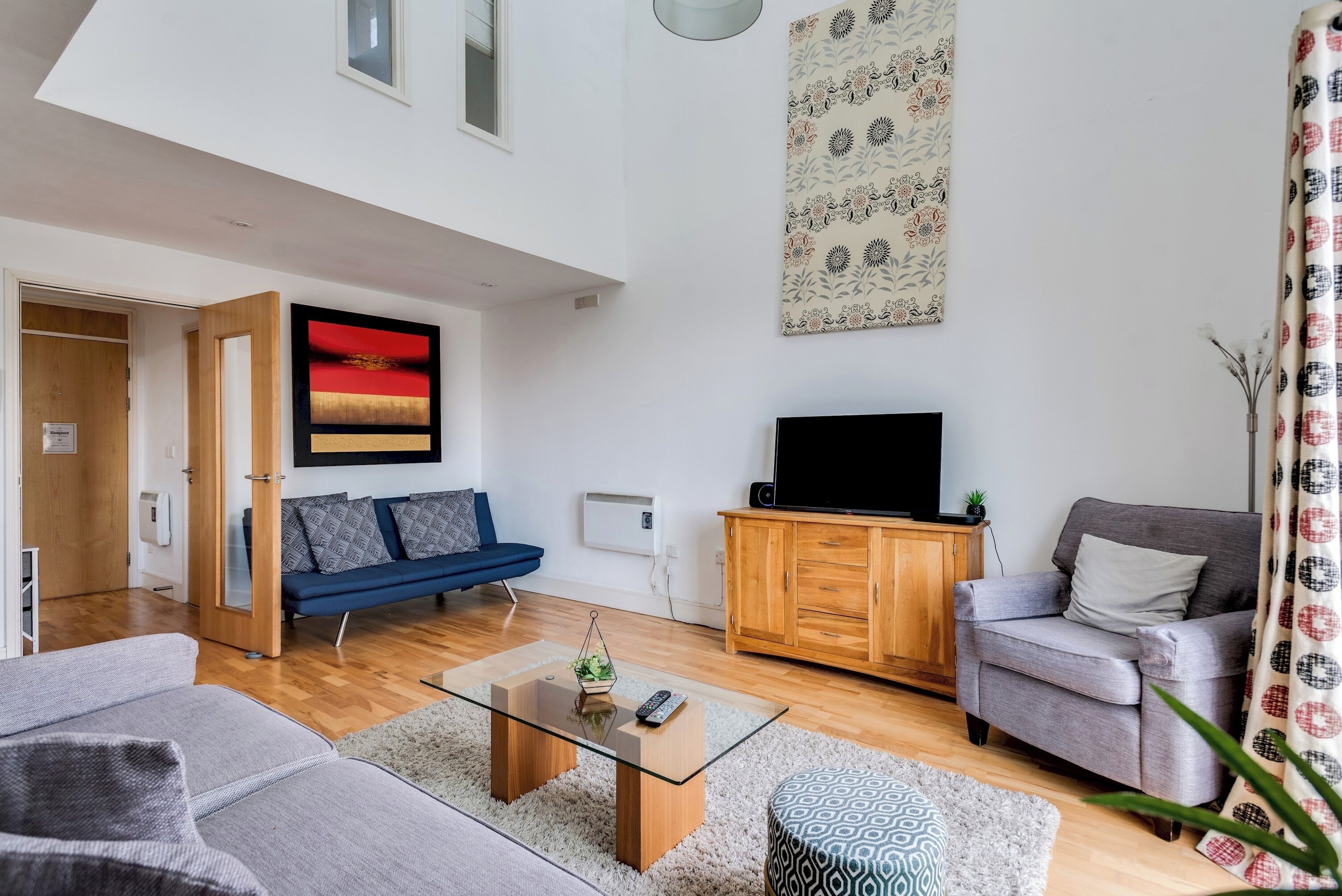 2 bedrooms