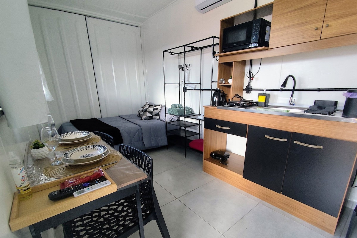 Superior Studio | Free WiFi, bed sheets