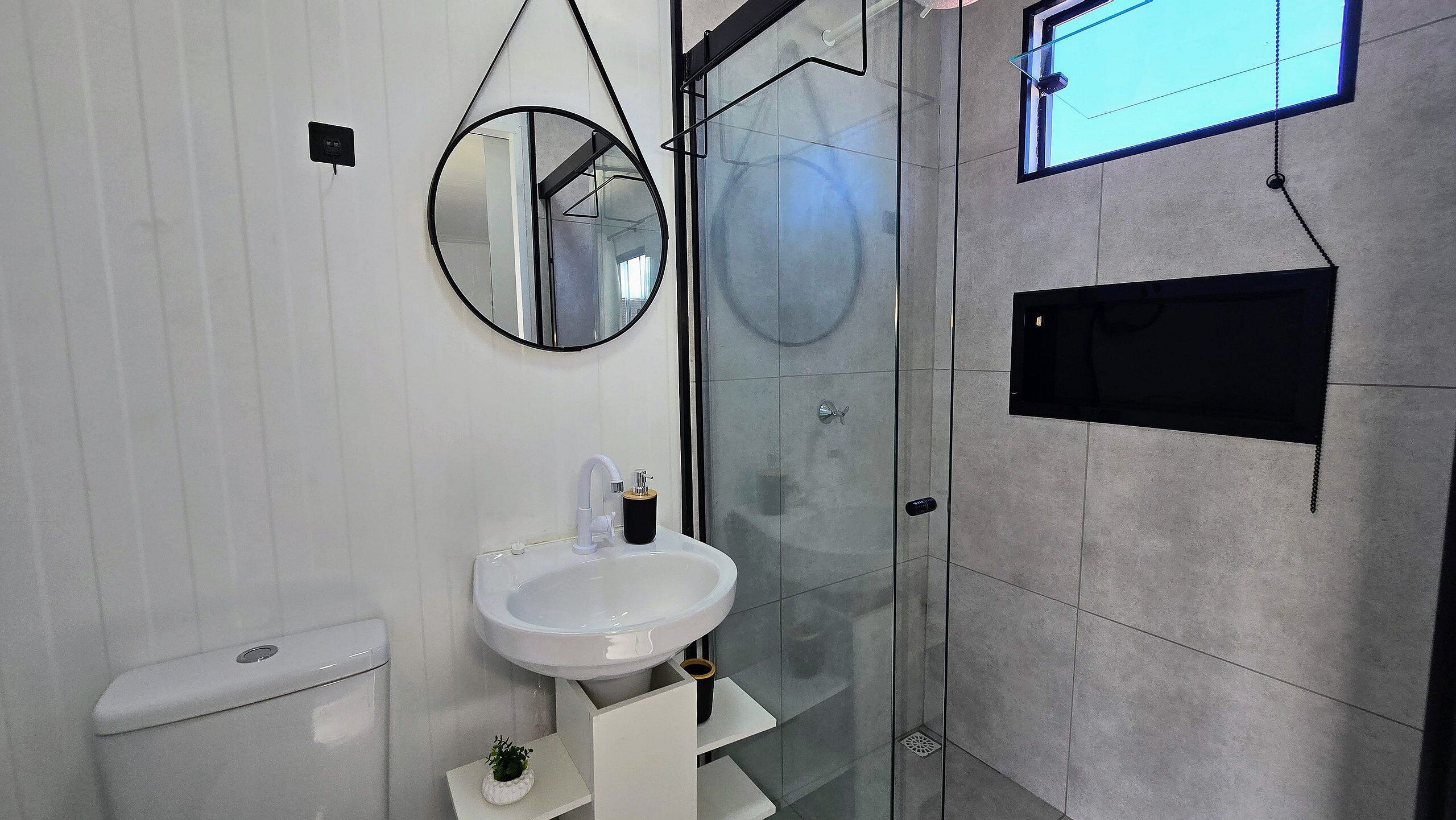 Superior Studio | Bathroom | Shower, hair dryer, towels, soap