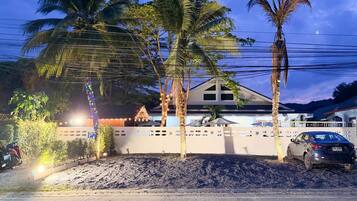 Ubetjent parkering (inkludert)