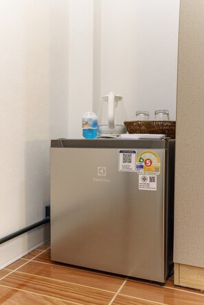 مكتب وواي فاي مجانًا