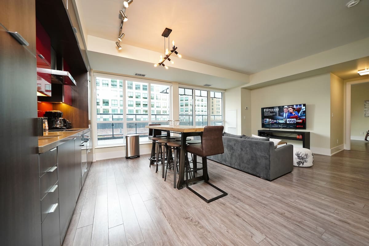 Phòng Suite Premium, quang cảnh thành phố | Khu phòng khách