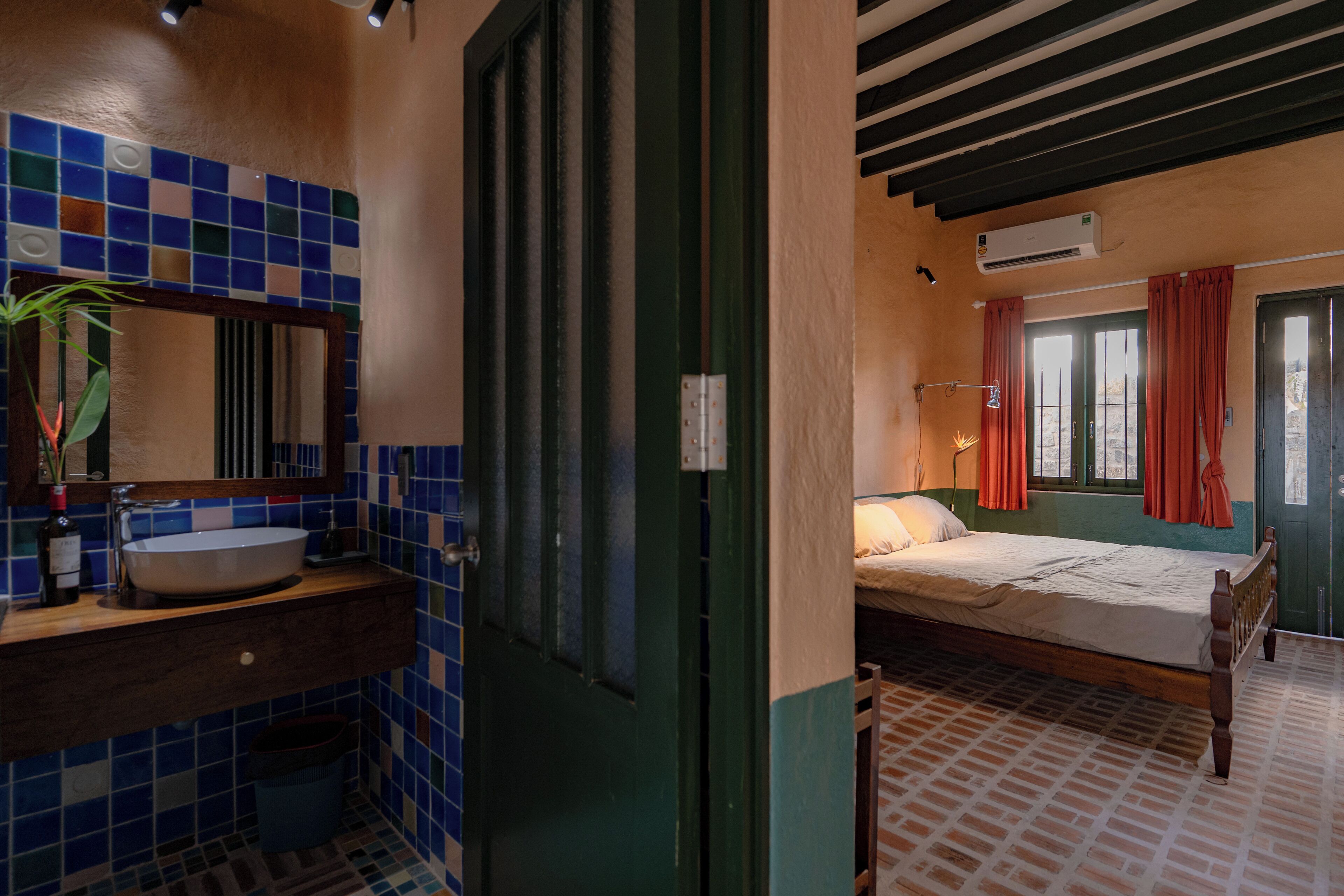 King Room with Garden View | Minibar, individually decorated, free WiFi, bed sheets