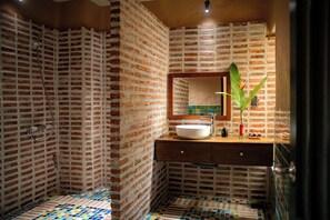 Bathroom - Hill Village Phu Yen (Dong Hoa)