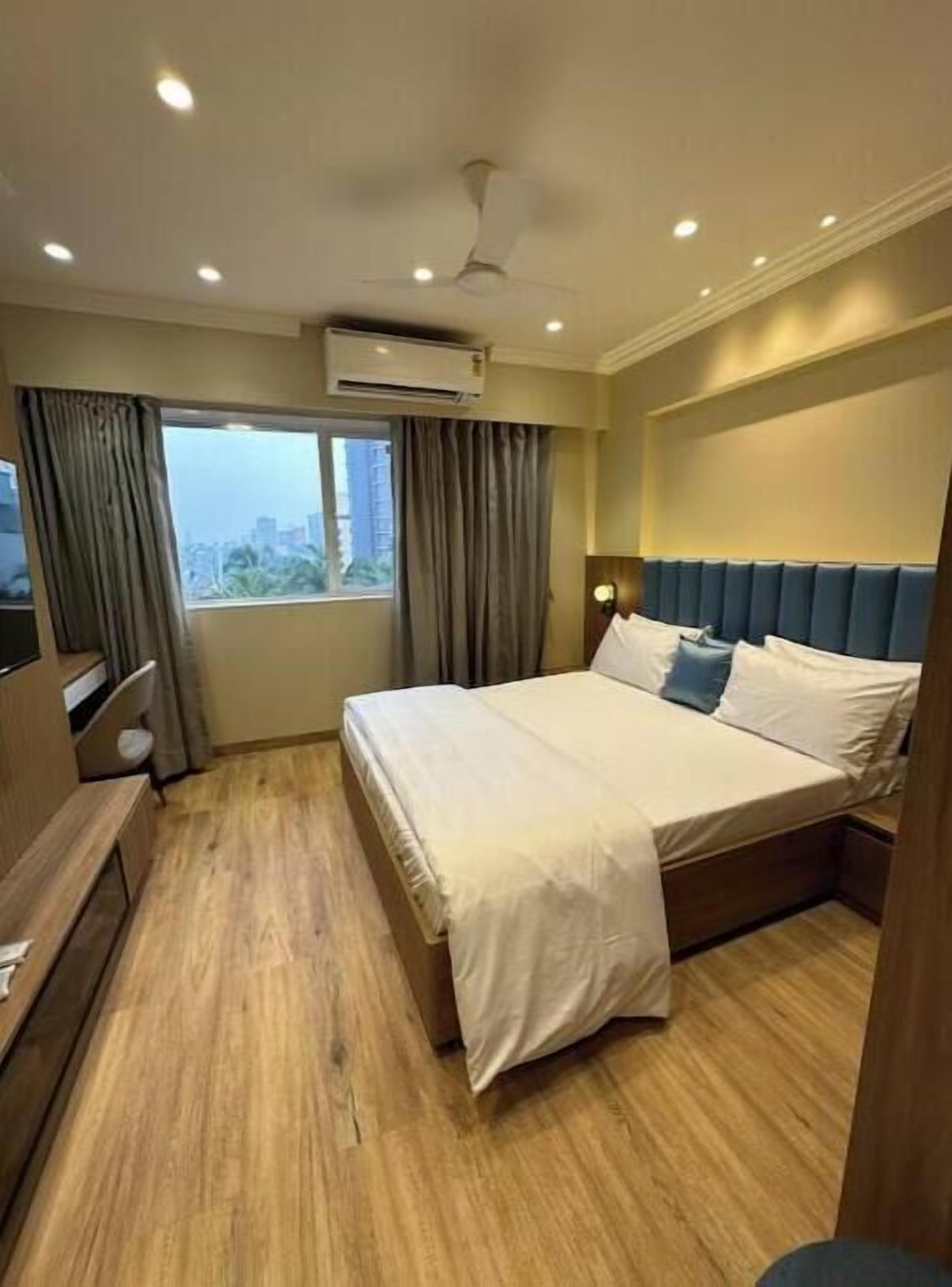 1 bedroom, internet, bed sheets