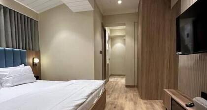 Skyline B : A Cozy Studio Apartment