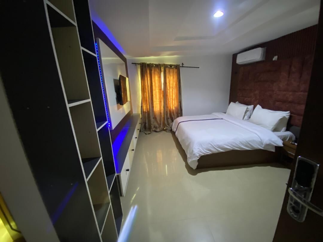 Superior Room, Courtyard View | Desk, laptop workspace, free WiFi