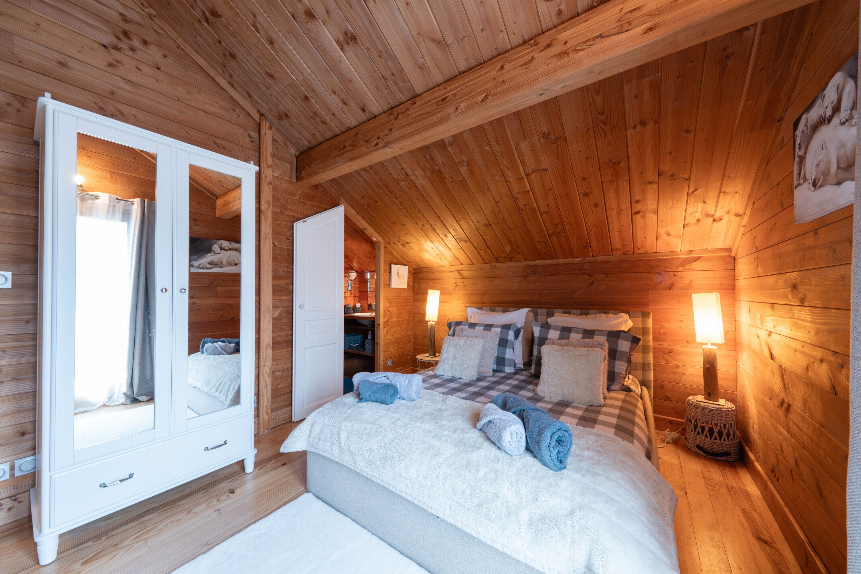 1 室のベッドルーム、アイロン / アイロン台、WiFi、ベッドシーツ