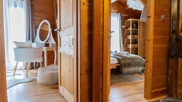 1 chambre, fer et planche Ă repasser, Wi-Fi, draps fournis