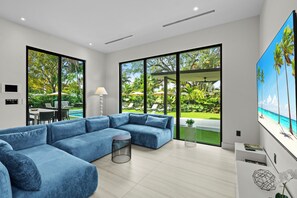 Imagen sin descripción, 3 de 97, botón