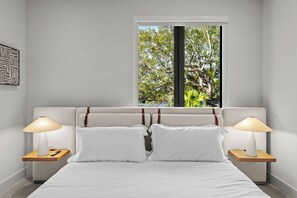 9 室のベッドルーム、セーフティボックス (室内)、アイロン / アイロン台、WiFi (無料)